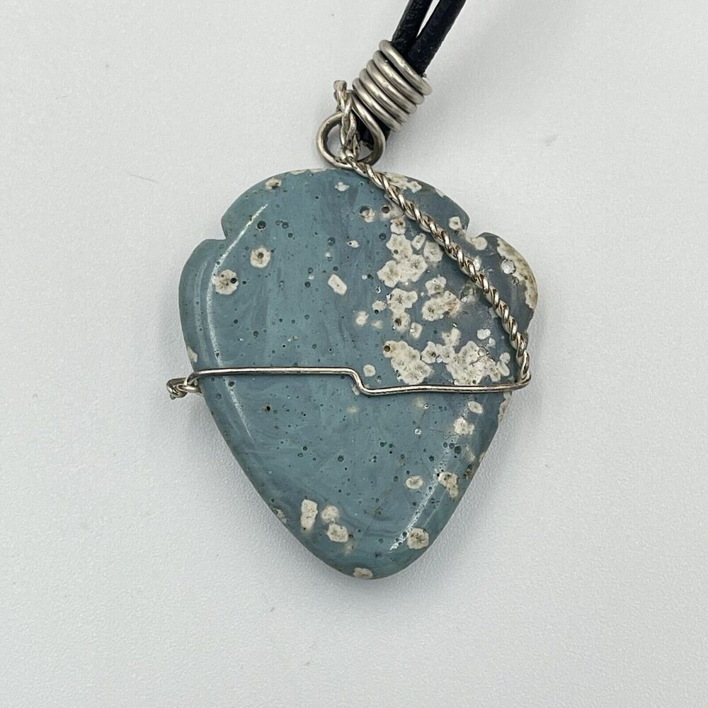 Leland Blue Stone Wrapped Pendant Necklace Polished Arrowhead Shape Cord Boho